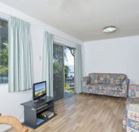 Shipmates Unit 2/51 Christmas Bush Avenue - Accommodation Sydney