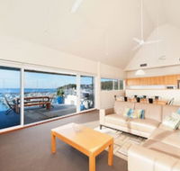 Crows Nest 6 Teramby Road DAlbora Marina - Accommodation Sydney