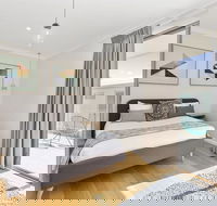 Cylinders Beach House at Salt Village - Sydney 4u
