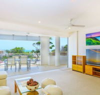 Azura Ocean View Holiday Apartment - Sydney 4u