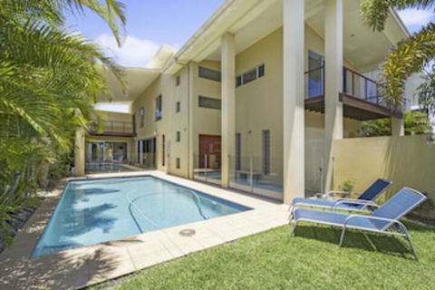 ANGOURIE HOUSE SALT VILLAGE - Sydney 4u 0