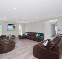 Big Wave 8 Achilles Street - Accommodation Sydney