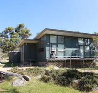 Ecocrackenback 19 'Sustainable chalet close to the slopes.'