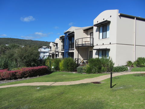 Margaret River Beach Apartments - Sydney 4u 2
