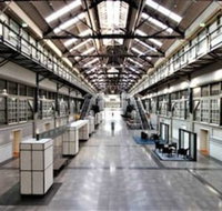 Waterfront Apt. on Sydney Harbour H390 - Accommodation Sydney