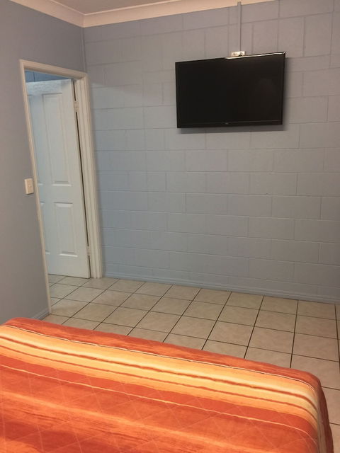 Westside Tavern And Motel - Sydney 4u 1