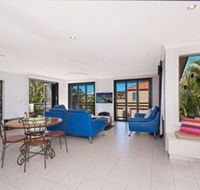 Rayners Secret Lennox Head - Sydney 4u