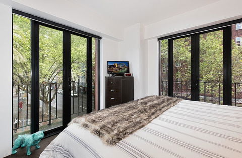 PPT50 Sleek 2 Bed Designer Abode - Accommodation Sydney 6