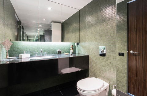 PPT50 Sleek 2 Bed Designer Abode - Accommodation Sydney 2