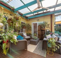 Gorgeous family retreat next to the CBD - Sydney 4u