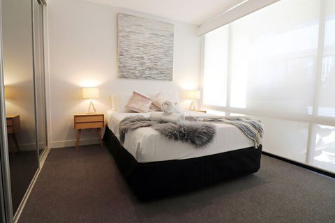 Queen Of Northcote Views Rejuvenate Stays - Accommodation Sydney 2