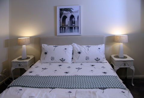 Adelaide City Apartment - 3BR, 2Bath & Carpark - Accommodation Sydney 4