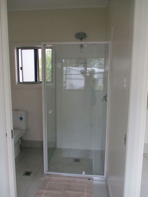 Ingham Tourist Park - Sydney 4u 6
