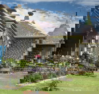 Coragulac House Cottages