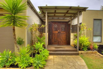 Serenity Shores - Accommodation Sydney 0