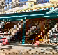 3 Storey Home Close Walk To Fox Studios SCG  City - Accommodation Sydney