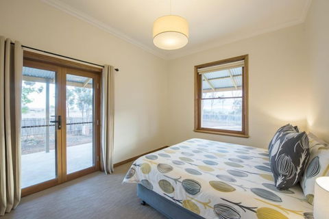 Flinders Bush Retreats - Sydney 4u 4