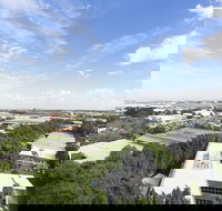 Penthouse near Airport  CBD