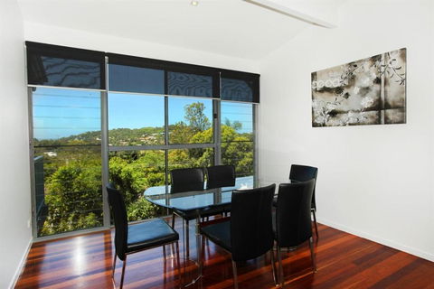 224 Centenary Heights Road Coolum Beach 500 Dollar Bond Linen Included - Accommodation Sydney 6