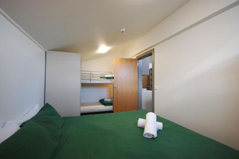 Alpine Heights 1 Bedroom Penthouse MHA - Accommodation Sydney 2