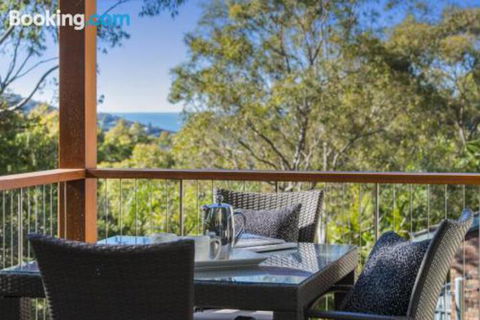 Avalon Tree House - Sydney 4u 7