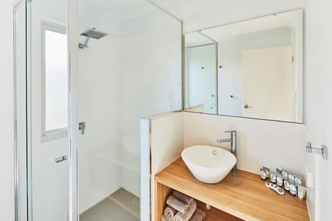 RAC Monkey Mia Dolphin Resort - Sydney 4u 4
