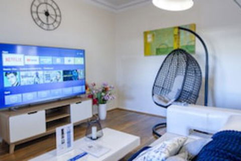 Wollongong Train Station Holiday House - Accommodation Sydney 0