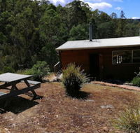Minnow cabins - Sydney 4u