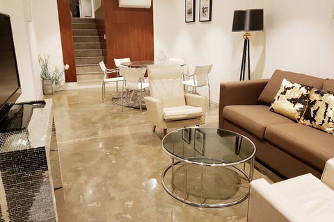Darling Harbour Modern 2 Bedroom Terrace - Sydney 4u 6