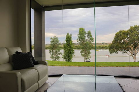 River Devine Murray Bridge - Accommodation Sydney 4