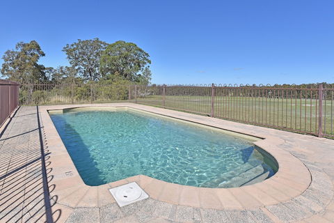 Ironstone Estate - Sydney 4u 1