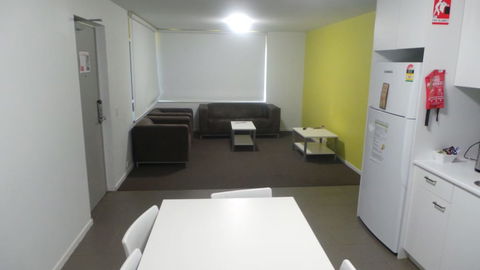 Unilodge At UC Short Stays - Sydney 4u 6