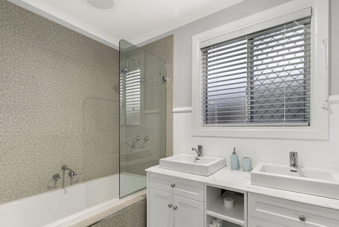 Settle In On 260 Settlement In Cowes - Accommodation Sydney 3