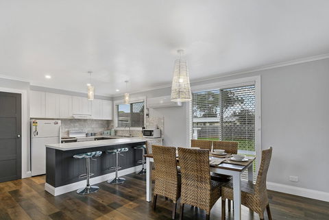 Settle In On 260 Settlement In Cowes - Accommodation Sydney 5