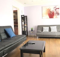 Canberra Entire House 3 Bedroom - Sydney 4u