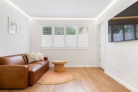 A PERFECT STAY Sunset Beach Riverside - Accommodation Sydney 6