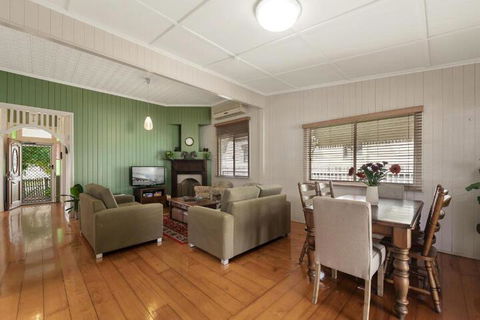 Ambiente Cottage Pet & Family Friendly - Accommodation Sydney 7