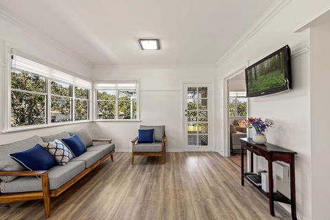 Viola House - Accommodation Sydney 4
