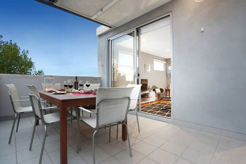 Essendon Sub Penthouse On Napier - Accommodation Sydney 4