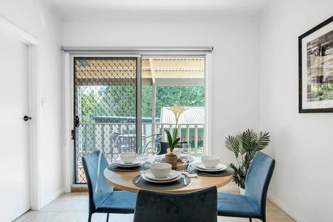 88 Peaceful Blackburn House - Sydney 4u 1