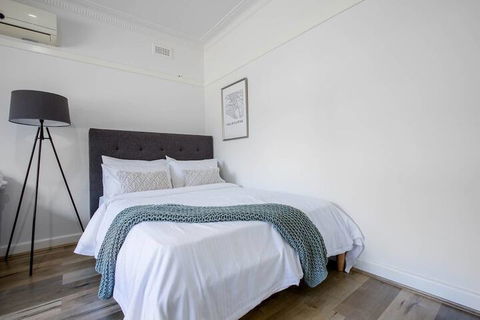 88 Peaceful Blackburn House - Sydney 4u 5