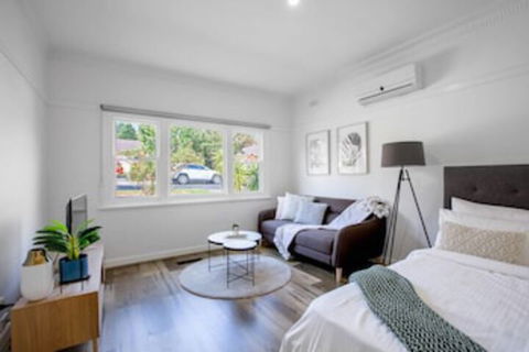 88 Peaceful Blackburn House - Sydney 4u 0