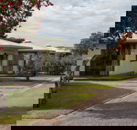 Pine Country Caravan Park - Accommodation Sydney