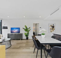 HomeHotel Luxury  Contemporary Apt - Accommodation Sydney