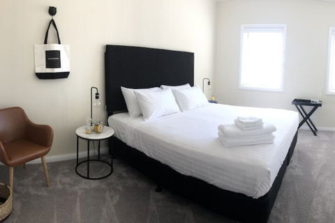 Bridgewings Lighthouse Beach - Accommodation Sydney 6