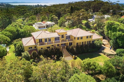 Bridgewings Lighthouse Beach - Accommodation Sydney 1
