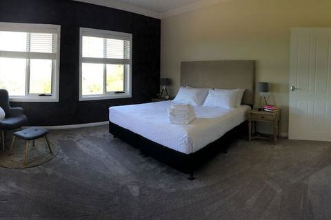 Bridgewings Lighthouse Beach - Accommodation Sydney 4