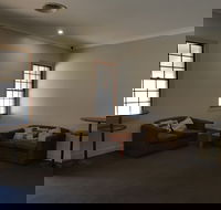 Lamington Hotel Motel - Sydney 4u