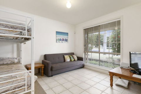 Seaholme Free Wifi & Foxtel - Accommodation Sydney 2
