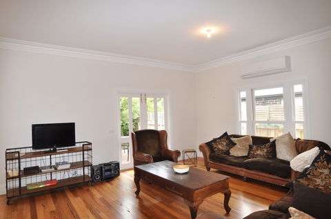 Paperbark Homestead PET Friendly - Accommodation Sydney 5